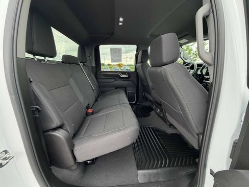 Used 2025 Chevrolet Silverado 2500 LT w/ Convenience Package AWD/4WD image 22