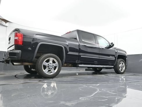 Used 2016 GMC Sierra 2500 SLT w/ Suspension Package, Off-Road AWD/4WD image 40