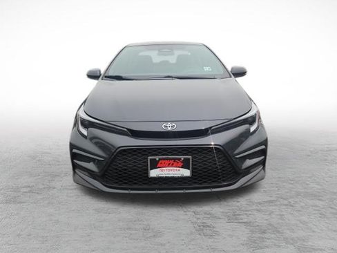 Certified 2025 Toyota Corolla XSE FWD image 2