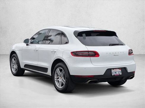 Used 2018 Porsche Macan image 8