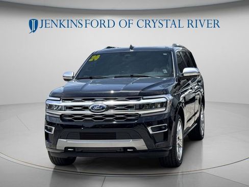 Used 2024 Ford Expedition Platinum AWD/4WD image 11