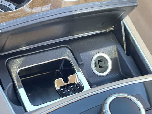 Used 2016 Mercedes-Benz E 400 4MATIC Coupe image 27