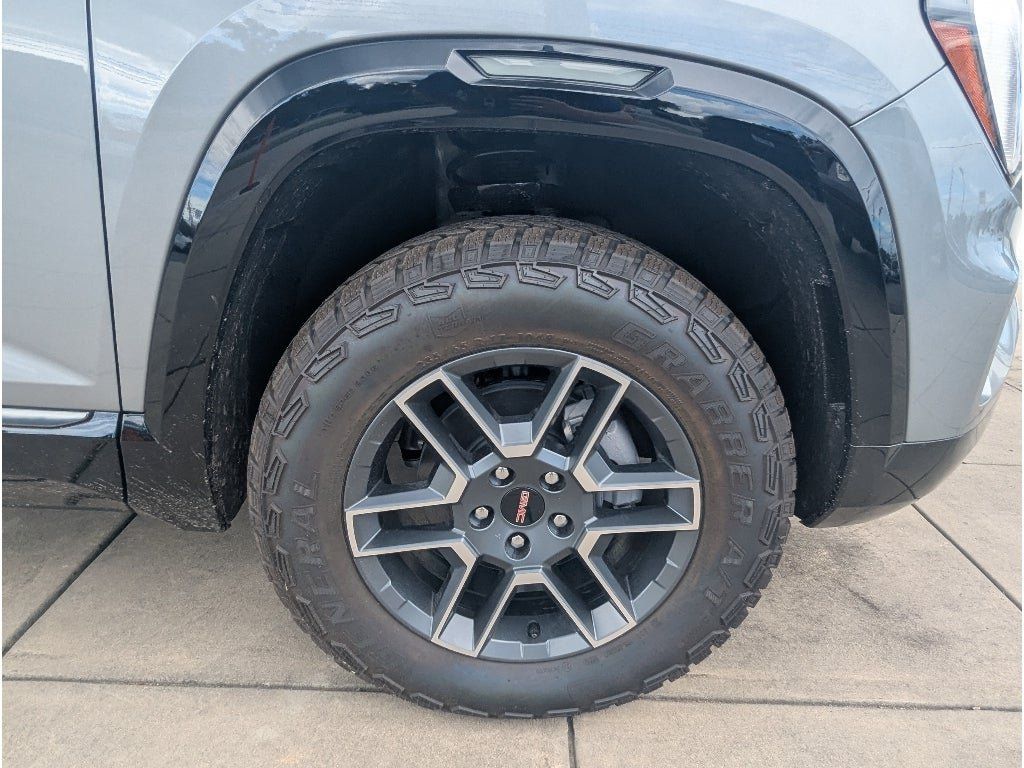 New 2027 GMC Terrain AT4 w/ Convenience Package III AWD/4WD image 8