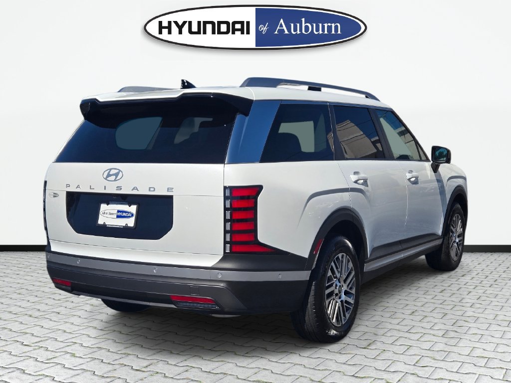 Certified 2026 Hyundai Palisade SEL FWD image 5