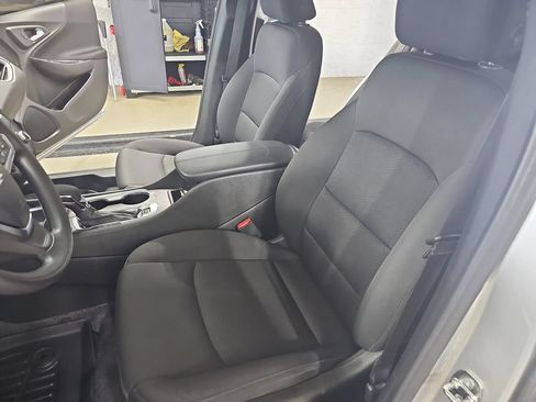 Certified 2022 Chevrolet Malibu LT FWD image 18