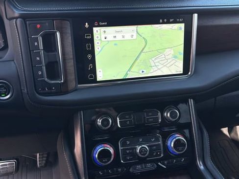 Used 2024 GMC Yukon XL Denali Ultimate image 26