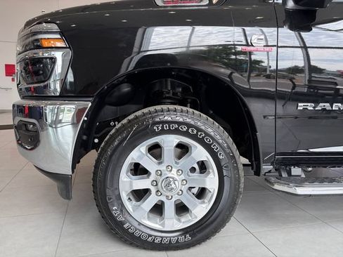 New 2026 RAM 2500 Laramie w/ Towing Technology Group AWD/4WD image 10