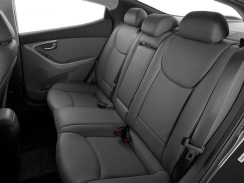 Used 2013 Hyundai Elantra Limited image 17