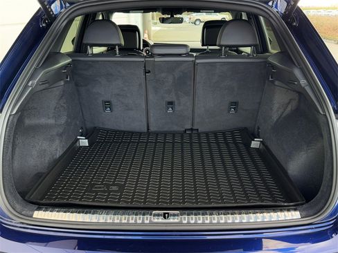 Used 2024 Audi Q3 2.0T Premium Plus image 19