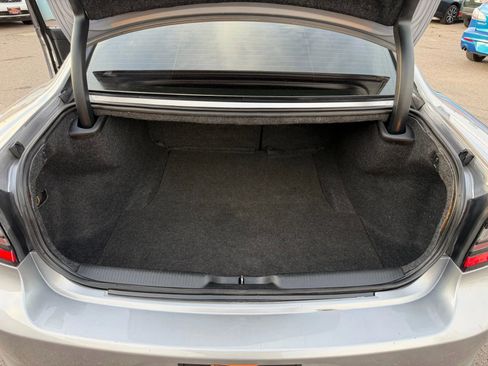 Used 2018 Dodge Charger SXT Plus image 37