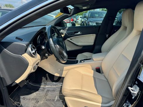 Used 2014 Mercedes-Benz CLA 250 4MATIC image 6