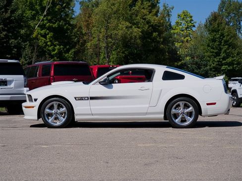 Used 2008 Ford Mustang GT Premium RWD image 8