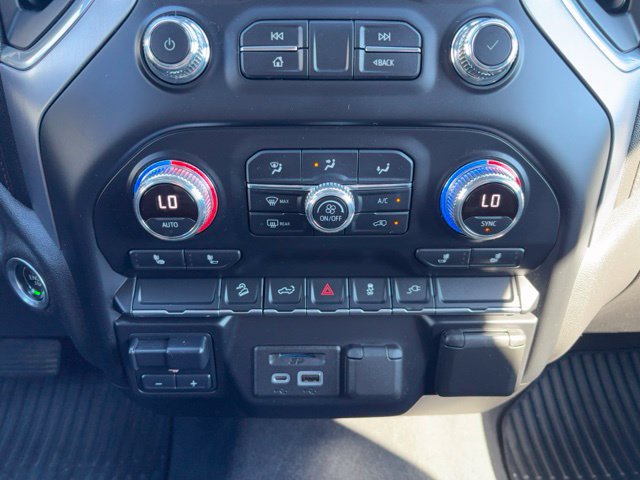 Used 2022 GMC Sierra 1500 SLE w/ Preferred Package AWD/4WD image 32