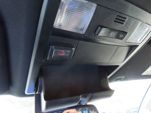 Used 2021 Toyota Tacoma TRD Sport image 37