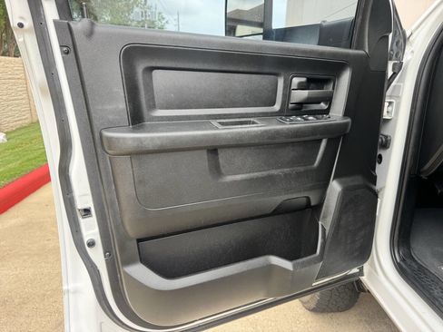 Used 2022 RAM 3500 Tradesman AWD/4WD image 9