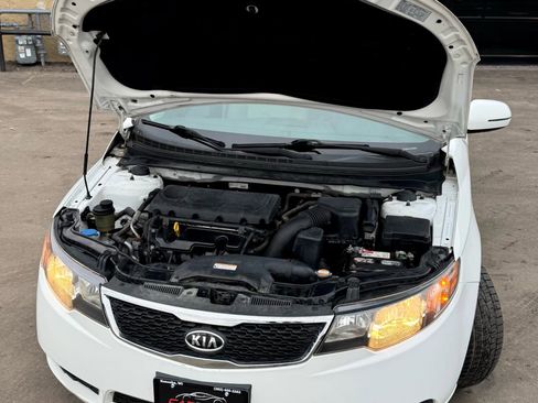 Used 2012 Kia Forte EX FWD image 23