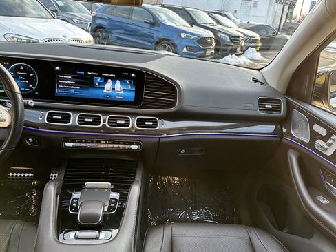 Used 2020 Mercedes-Benz GLS 580 4MATIC image 19