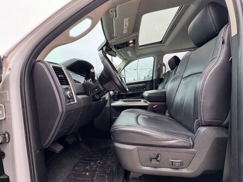 Used 2018 RAM 1500 Sport w/ Quick Order Package 26Q Night image 10