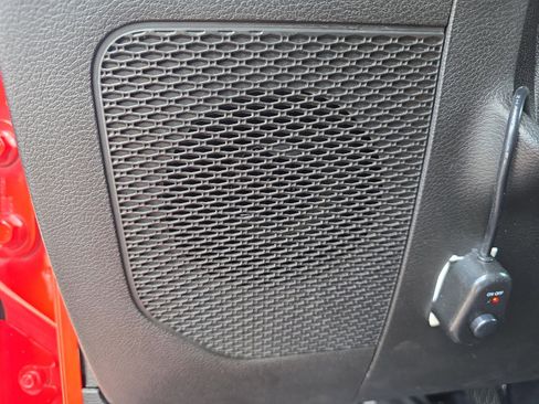 Used 2018 Jeep Wrangler Unlimited Sport image 22