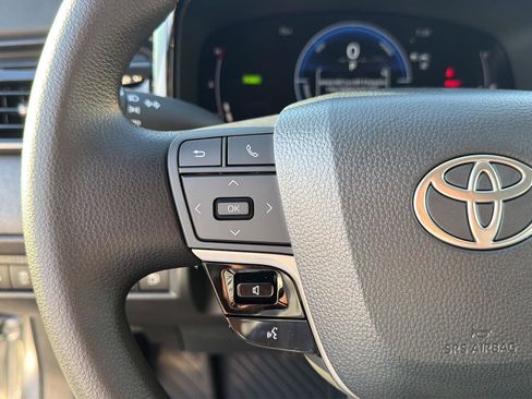 New 2026 Toyota Camry LE FWD image 21