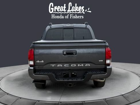 Used 2022 Toyota Tacoma SR AWD/4WD image 4