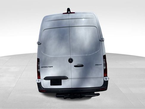 New 2025 Mercedes-Benz Sprinter 3500 image 4