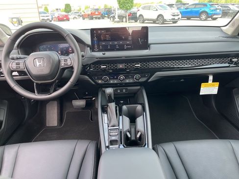 New 2026 Honda Accord EX-L image 9