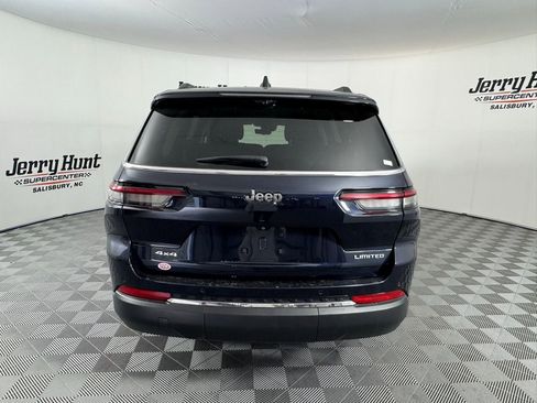 Used 2023 Jeep Grand Cherokee L Limited w/ Luxury Tech Group II image 9