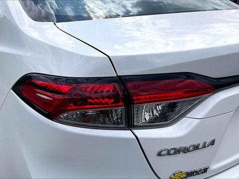 Used 2024 Toyota Corolla LE FWD image 34