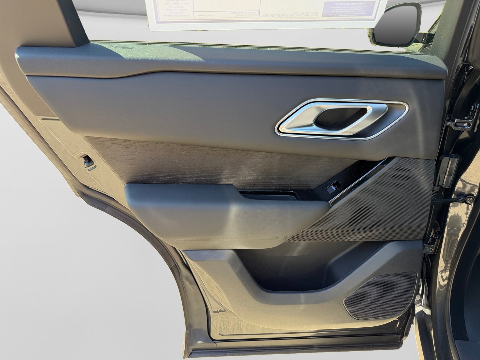 New 2026 Land Rover Range Rover Velar S AWD/4WD image 17