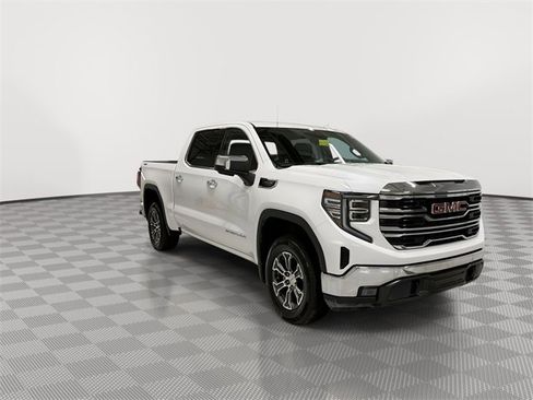 Certified 2024 GMC Sierra 1500 SLT image 12