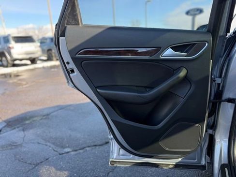 Used 2018 Audi Q3 2.0T Premium Plus image 15