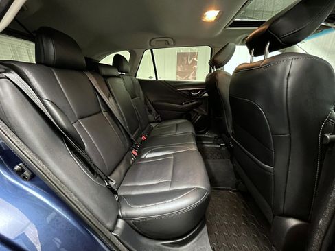 Used 2022 Subaru Outback Limited image 18