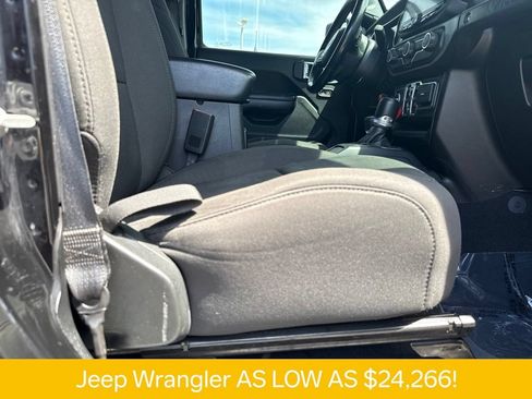 Used 2020 Jeep Wrangler Unlimited Sport S AWD/4WD image 16