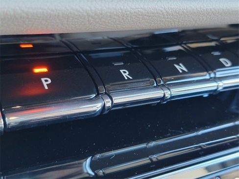 New 2026 Lincoln Corsair Premiere image 29