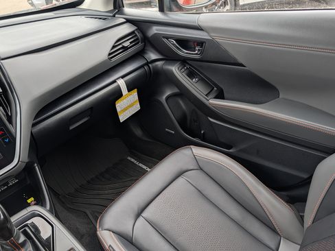 Certified 2025 Subaru Crosstrek 2.5i Limited w/ Popular Package #3A image 11