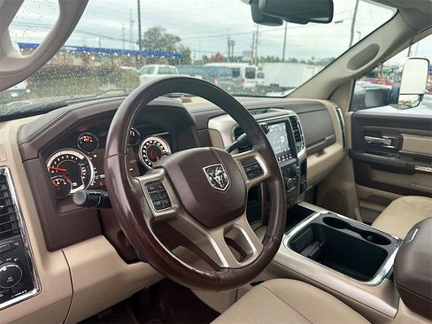 Used 2018 RAM 2500 Laramie image 10