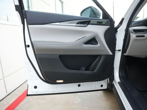 New 2027 INFINITI QX60 Luxe w/ Cargo Package FWD image 18