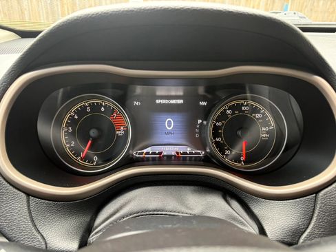 Used 2016 Jeep Cherokee Limited w/ Trailer Tow Group image 19