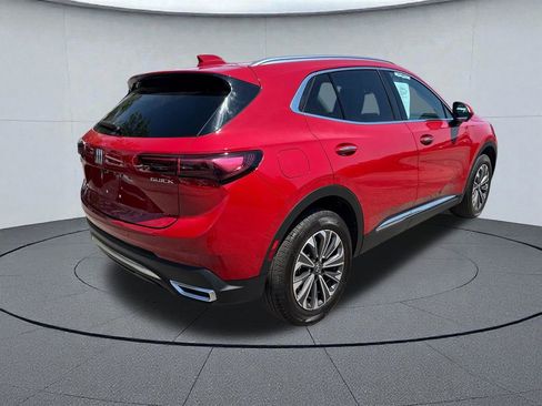 Used 2025 Buick Envision Preferred AWD/4WD image 2