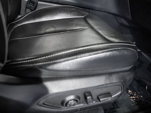 Used 2024 Jeep Grand Cherokee L Limited w/ Luxury Tech Group II image 41