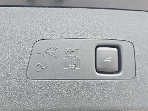New 2025 Lincoln Corsair Grand Touring w/ Equipment Group 302A AWD/4WD image 30
