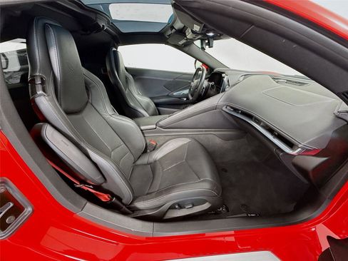 Used 2023 Chevrolet Corvette Stingray Coupe w/ 1LT RWD image 4