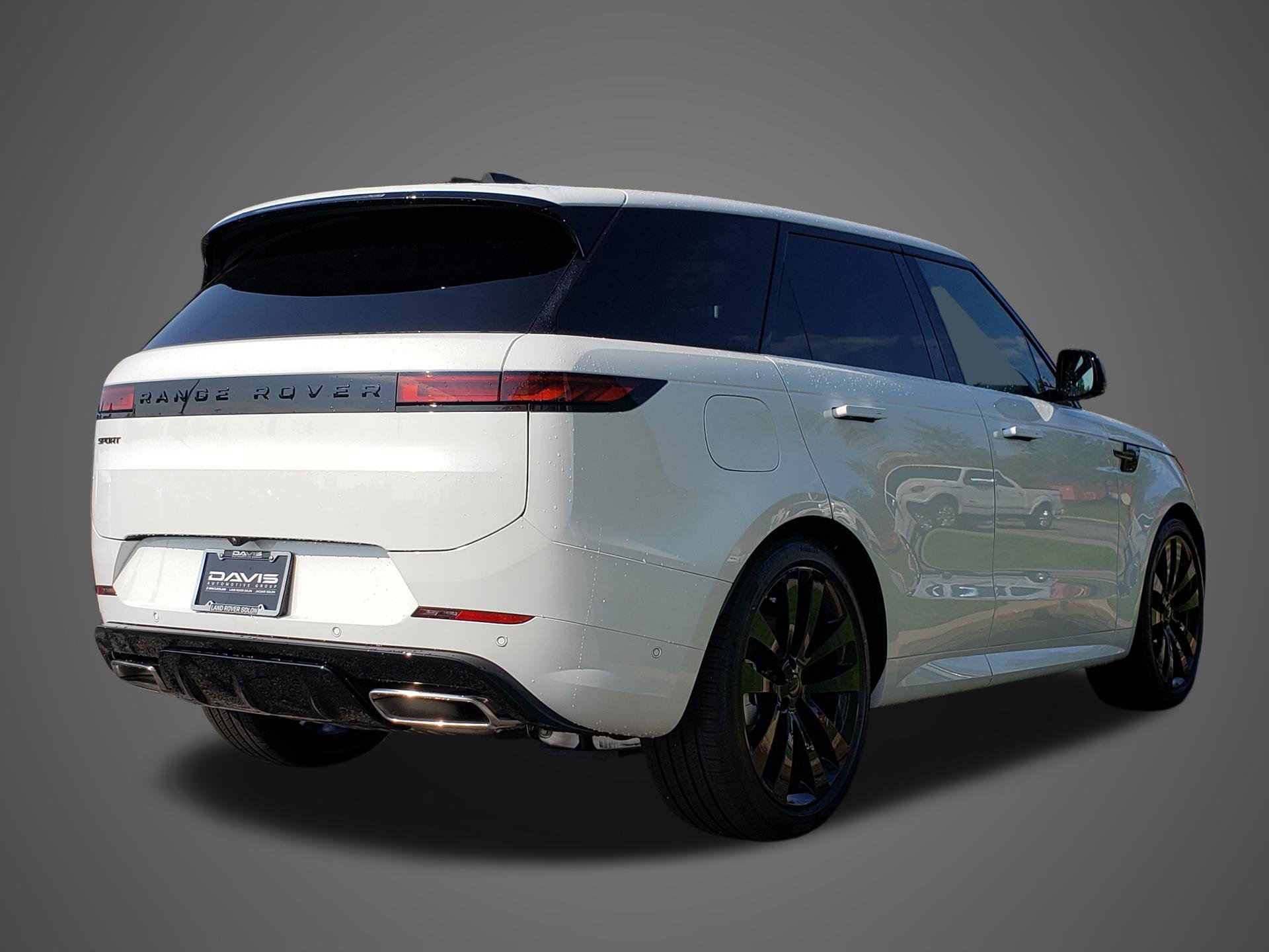 New 2026 Land Rover Range Rover Sport Dynamic SE AWD/4WD image 5