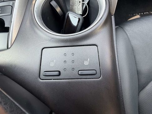 Used 2022 Toyota Camry XLE FWD image 25