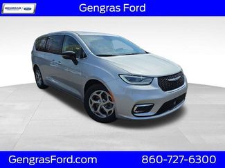 Used 2024 Chrysler Pacifica Limited FWD 360° Tour