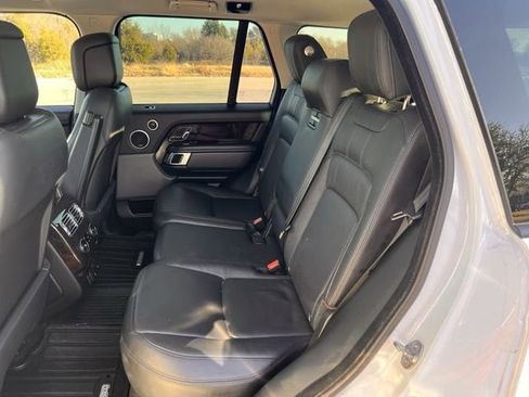 Used 2020 Land Rover Range Rover HSE image 29