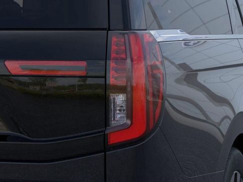 New 2026 Ford Expedition Max Platinum w/ Driver's Package image 21