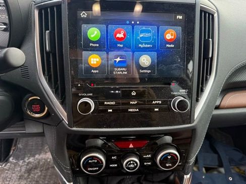 Used 2023 Subaru Forester Touring image 12