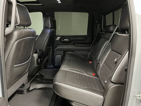 Used 2024 GMC Sierra 2500 AT4X AWD/4WD image 46
